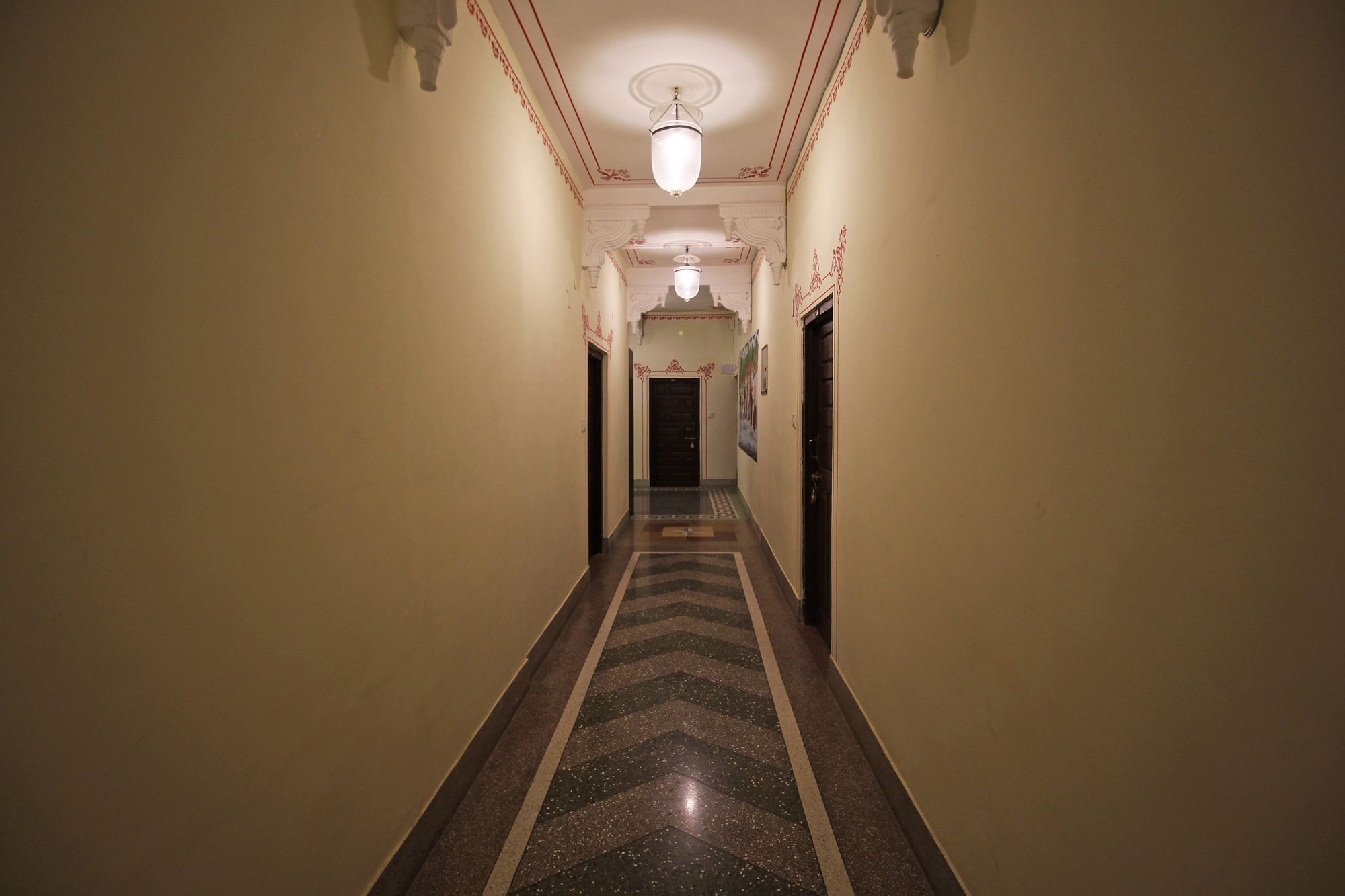 Oyo 9161 Hotel Janak Vilas أُودايبور المظهر الخارجي الصورة